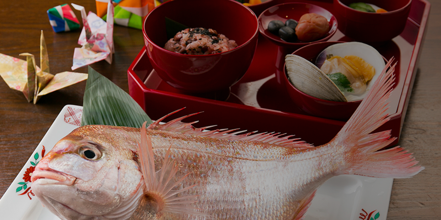 タイの尾頭付きの定食